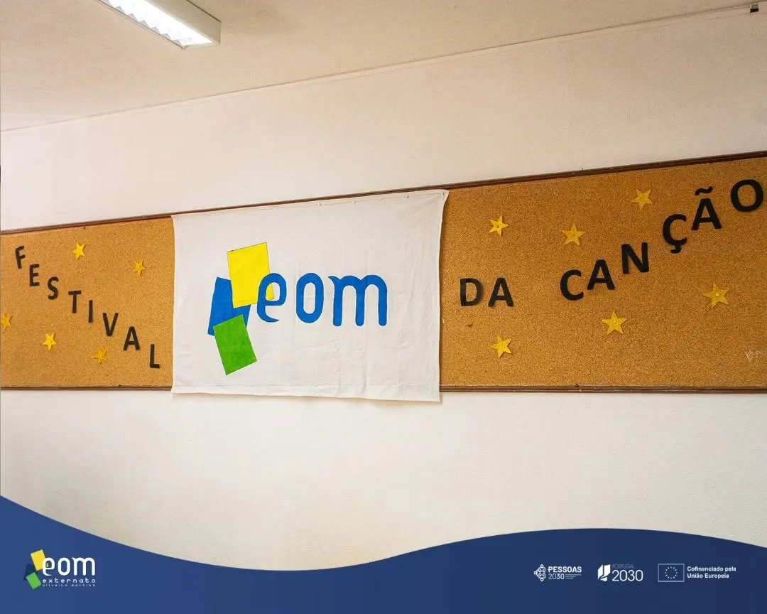 Galeria: Alunos/as de Cabeleireiro/a prestam homenagem ao Festival da Canção — imagem 2