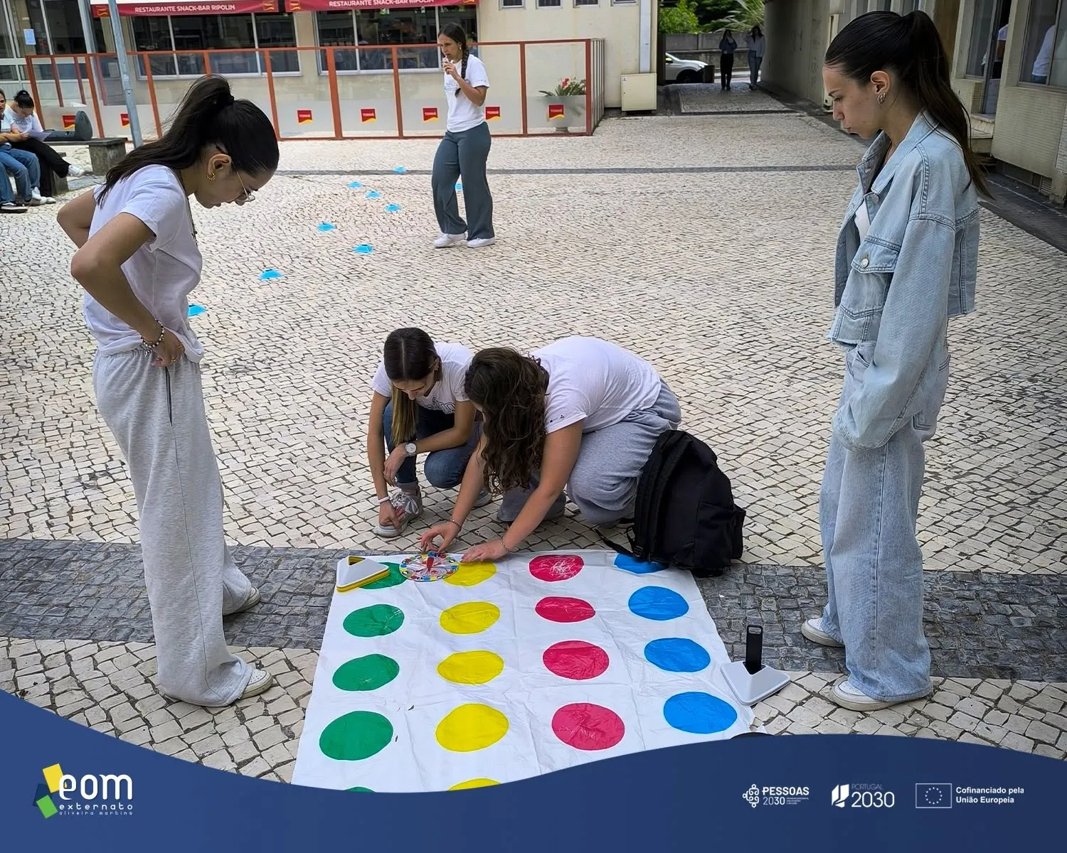 Galeria: Dia Internacional do Brincar celebrado no EOM com gincana — imagem 2