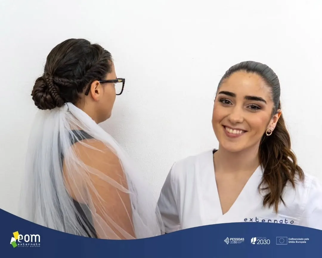 Galeria: Provas de Aptidão Profissional de Cabeleireiro/a — imagem 7